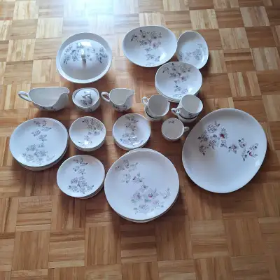 Huge 47 Pieces of Johnson Brothers England china Shower of Roses, View more