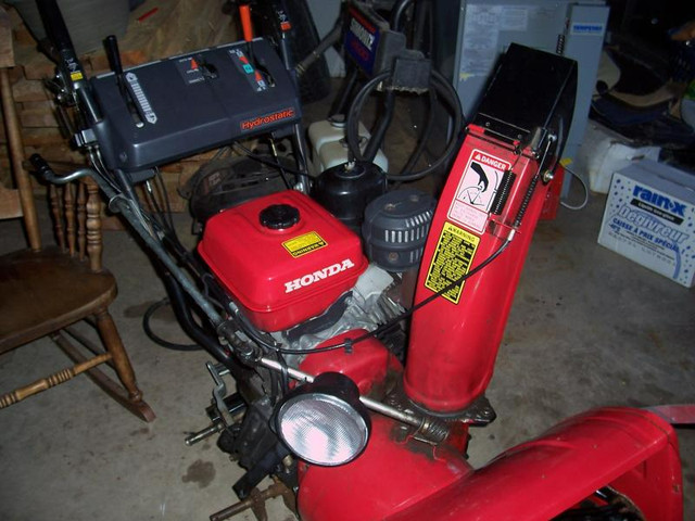 WANTED HONDA Snowblowers AS IS or FOR Parts in Snowblowers in Cape Breton