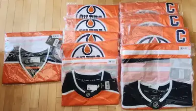*BRAND NEW Jr/Youth Kid's Edmonton Oilers size(L/XL)(Orange)*