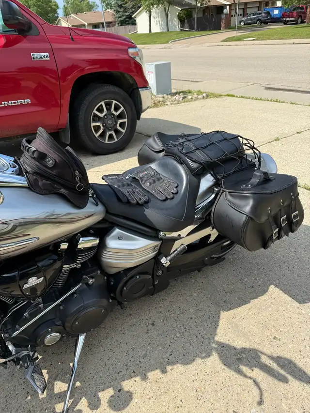 2009 Yamaha Raider in Street, Cruisers & Choppers in Edmonton - Image 5