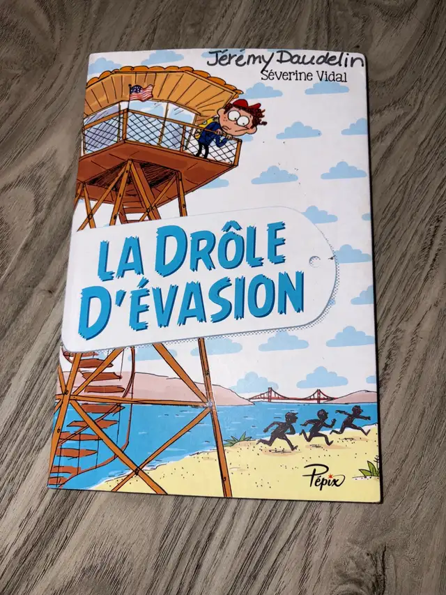 Livre roman la drôle d’évasion Séverine Vidal  in Children & Young Adult in City of Montréal - Image 2