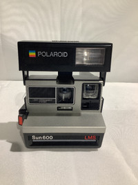 Vintage Polaroid Sun 600 LMS Instant Film Camera With Strap