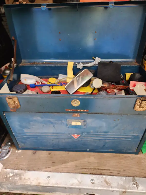 Canadian Tire 3 Drawers Machinist Top Handle Tool Chest Kennedy in Tool Storage & Benches in Windsor Region - Image 8