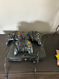 Original Xbox working with 30 games 
