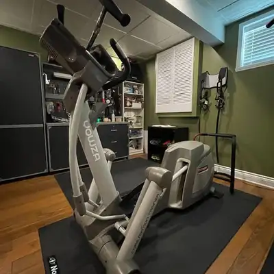 Elliptique Yowza Fitness à vendre!, View more