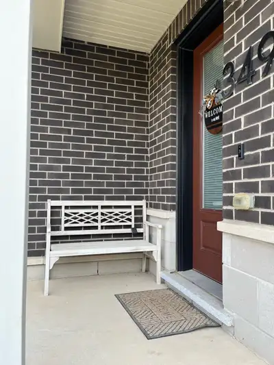 Spacious new townhome