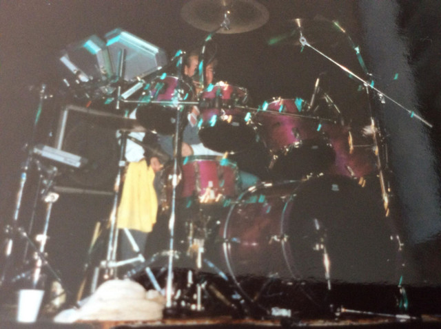 1986 Canwood Brilliant Violet in Drums & Percussion in Calgary - Image 3