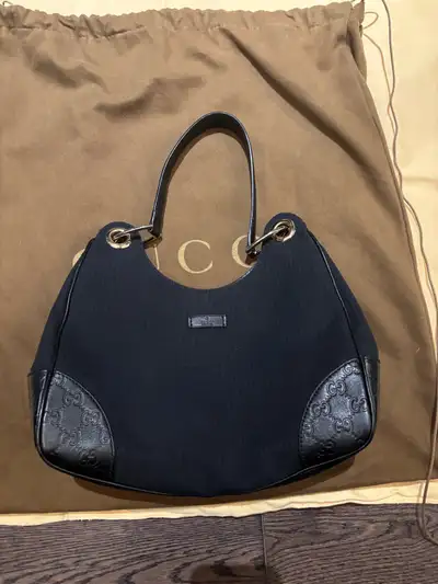 Gucci bag authentic , View more