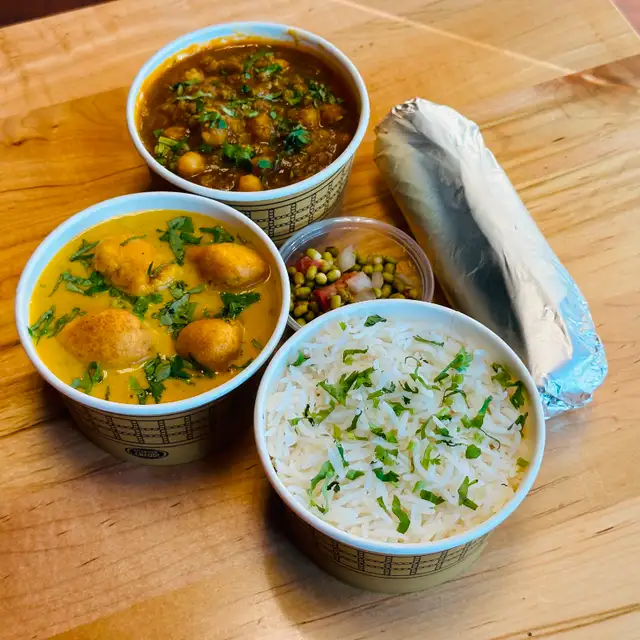 Authentic Indian Vegetarian Tiffin in Oshawa -  647-446-083663234602361091121