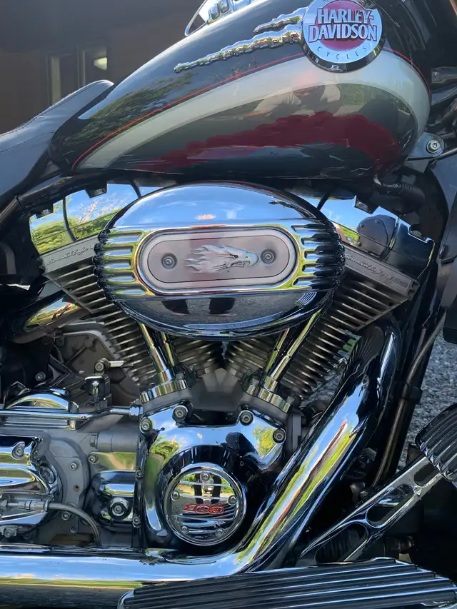 Beautiful Classic in Street, Cruisers & Choppers in Muskoka - Image 5