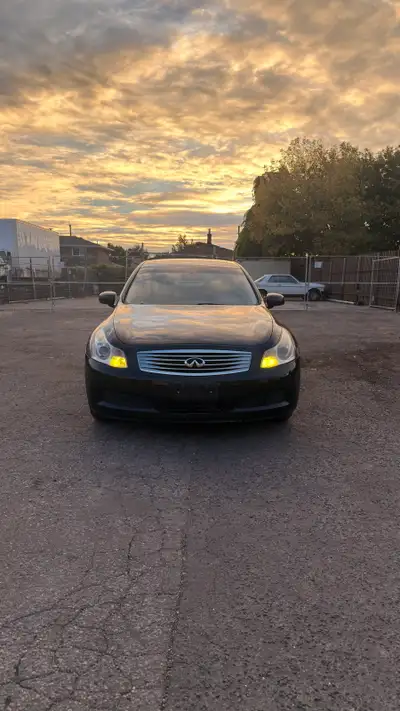 Selling a 2008 Infiniti G35x AWD sedan with the 3.5L VQ35HR V6 and automatic transmission. The car r...