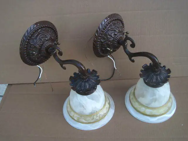 Luminaires Retro Plafonnier et Appliques / Light Set - 80$ in Indoor Lighting & Fans in City of Montréal - Image 3