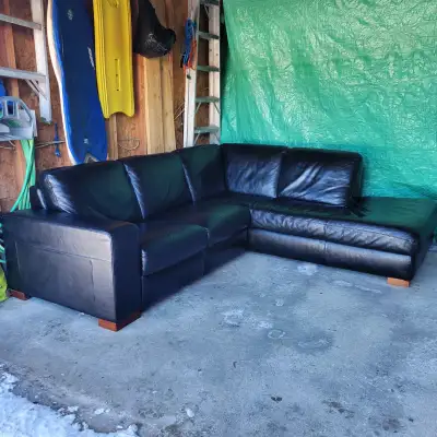Almost new full Buffalo real leather sectional couch can deliver, View more
