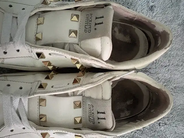 Valentino Rockstud Sneakers in Men's Shoes in Markham / York Region - Image 5