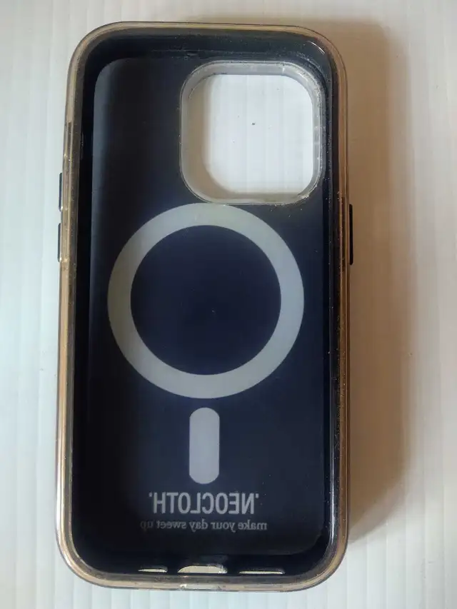 iPhone Case596881293779947521