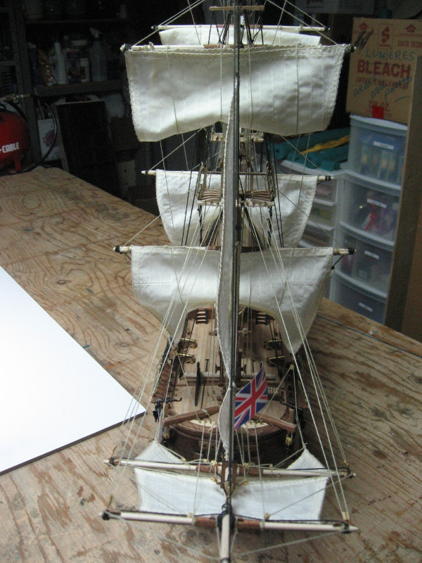Voilier HMS Endeavour modèle reduit en bois dans Loisirs et artisanat  à Laval/Rive Nord - Image 3