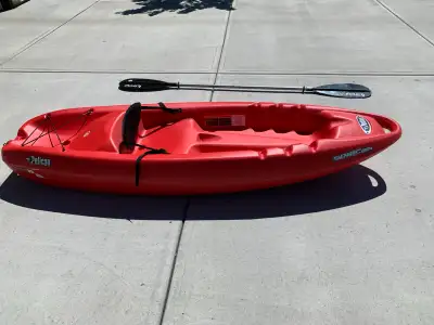 Sit-on-top kayak, very little use. Has the normal minor scratches from transportation Used just in m...
