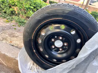 In good condition Bolt pattern 5*114.3 Treads as shown in picture With tyre plastic bags
