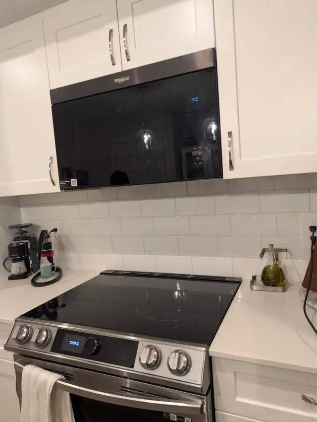 Microwave Installation in General Electronics in Edmonton - Image 5