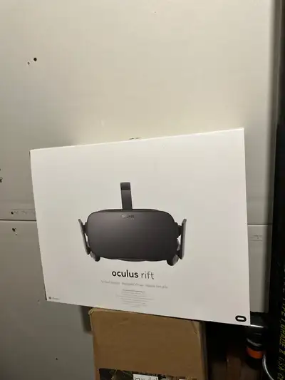Oculus Rift in original box. Will trade, View more