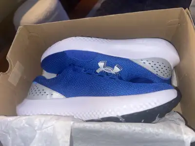 Under Armour shoes Men’s Size 11, View more