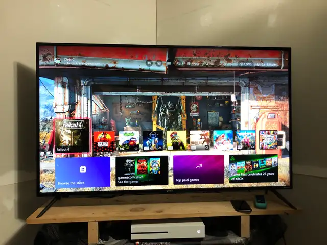 50 in onn Roku smart tv 4K uhd/hdr10 in General Electronics in Edmonton - Image 3