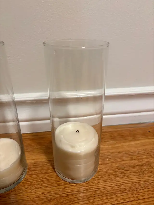 Pillar Vases with Candles in Home Décor & Accents in Calgary - Image 3