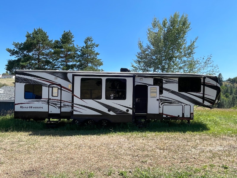 Heartland Rd Warrior Toy Hauler RVs & Motorhomes Kelowna Kijiji