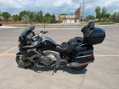 Beautiful BMW touring bike in excellent condition. Complete with upgrade wheels and Russel daylong d...