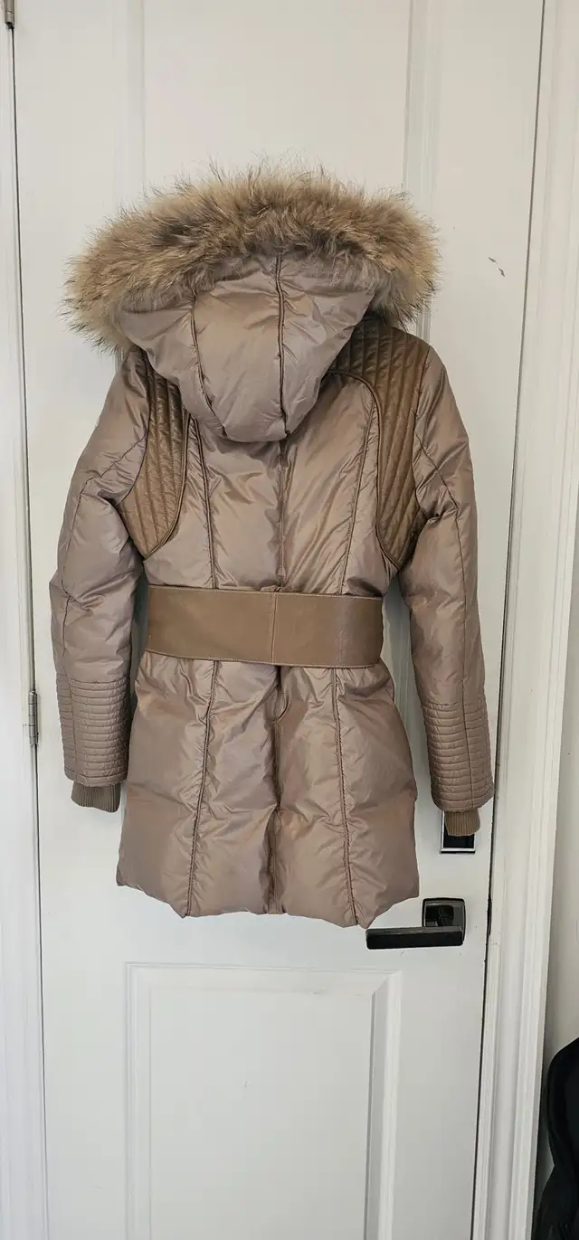 Rudsak Puffer Coat in Women's - Tops & Outerwear in Markham / York Region - Image 2