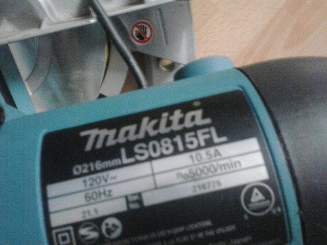 Scie à onglet Makita 8½ pouces dans Outils électriques  à Longueuil/Rive Sud - Image 2
