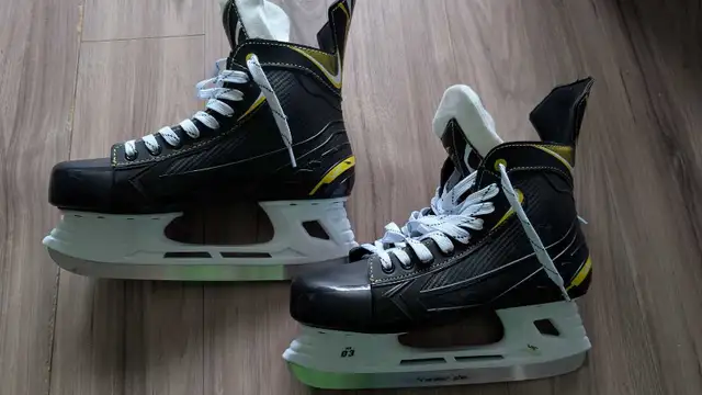 Men's Skates in Skates & Blades in Kitchener / Waterloo - Image 2