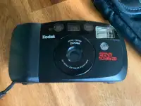 Appareil-photo/ camera Kodak Star 1035 ZD 35mm avec pochette