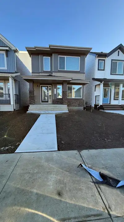 Its three bedroom brand new house in west side of the Edmonton, Its never used or leaved in. Its loc...