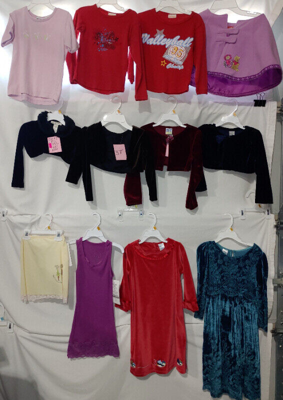 Girls Size 3T & 3X Clothing (Tops, Pants, Coats, Dresses, etc.) in Clothing - 3T in London