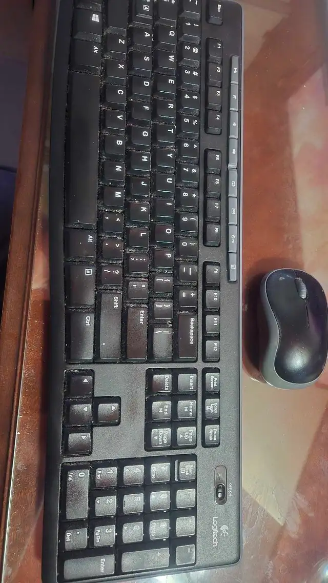 wireless Logitech keyboard and mouse in Mice, Keyboards & Webcams in Cambridge - Image 3