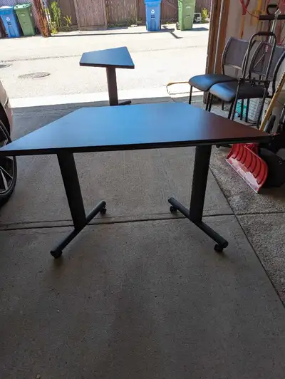 2 office tables - can be used as desk or hallway table