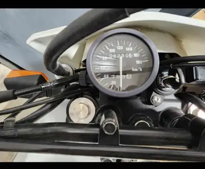 Selling a 2019 Suzuki DR 650, has hardly been used and in good condition. Asking $4000 OBO. Try your...