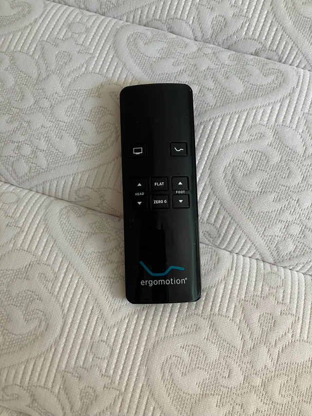 LIT ÉLECTRIQUE ERGOMOTION E4+ dans Lits et matelas  à Longueuil/Rive Sud - Image 3