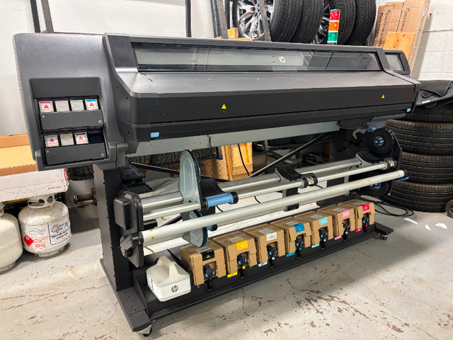 HP 570 64" Large Format printer in Other in Edmonton