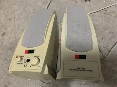 Haut parleurs +, View more