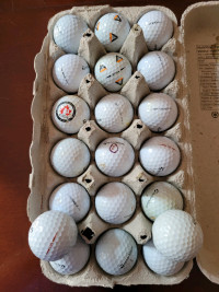 Lot of 34 TaylorMade Taylor Made TP5 Penta Project a golf balls