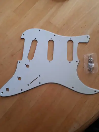 fender 3ply 11 hole strat pickguard with screws, View more