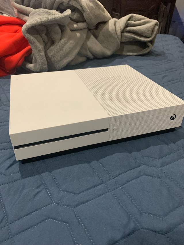 Xbox One S in XBOX One in City of Toronto