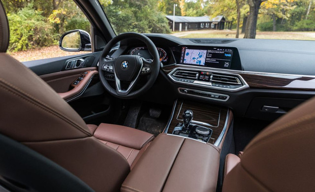 2020 BMW X5 xDrive40i_Essential package in Cars & Trucks in City of Toronto - Image 4