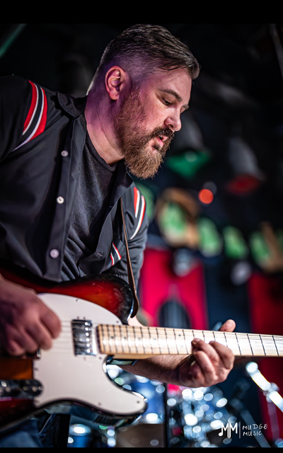 Guitar Lessons in Calgary – Play On Play Music Want to learn guitar, or take your playing to the nex...
