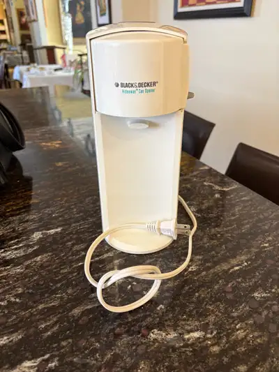 black and decker hideaway can opener, View more