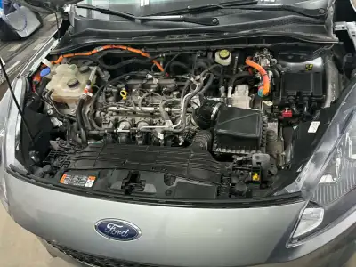 Je vends ma Ford Escape hybride 2022, un VUS spacieux et écoénergétique, parfait pour la ville comme...