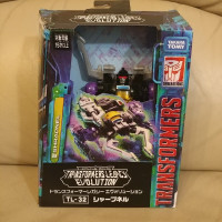 Transformers TL-32 Legacy Evolution Takara Shrapnel MISB