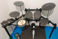 Yamaha DTX502 Electronic Drum set